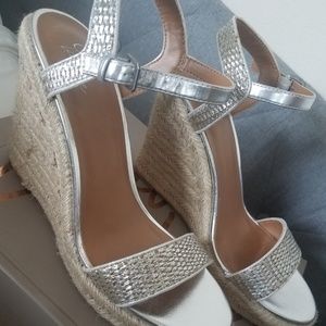 Crown vintage wedges